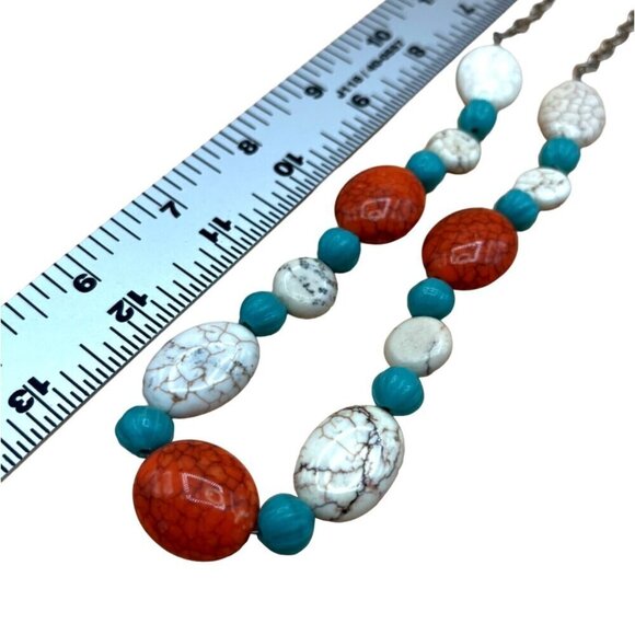 Magnesite, Dyed Agate & Faux Turquoise Beaded Necklace    M4 - Picture 9 of 9